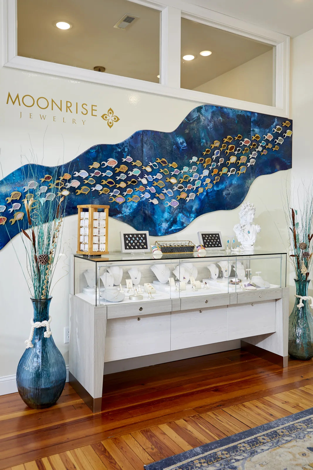 Resort and hotel gift shops